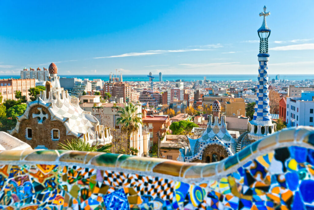 Barcelona_Park-Guell_iStock-148543868_MasterLu